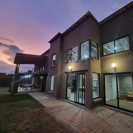Pilanesberg Private Lodge Exteriör bild